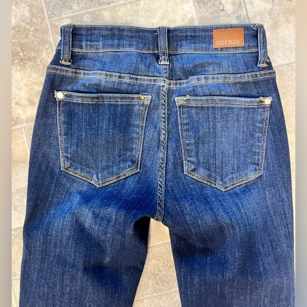 Women’s Judy Blue 0/24 skinny fit jeans like new distressed - Picture 9 of 9